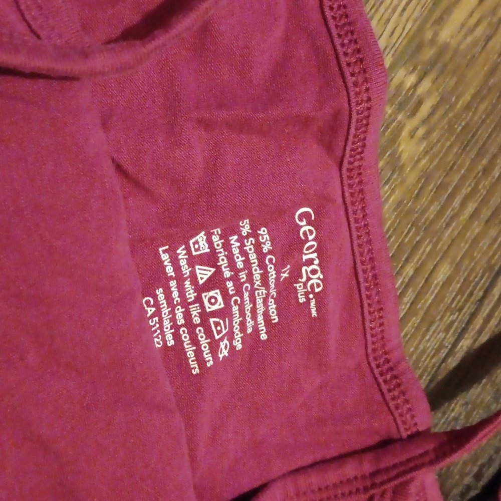 ✨️3/10$✨️Raspberry‎ cami - Picture 3 of 4